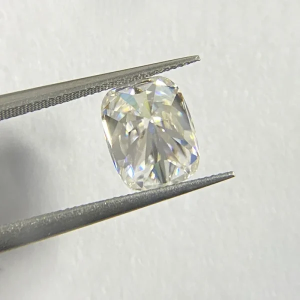 D Color Super White Moissanite Diamond Round / Oval / Pear / Radiant / Emerald / Heart / Princess / Cushion / Asscher Shape - Image 47