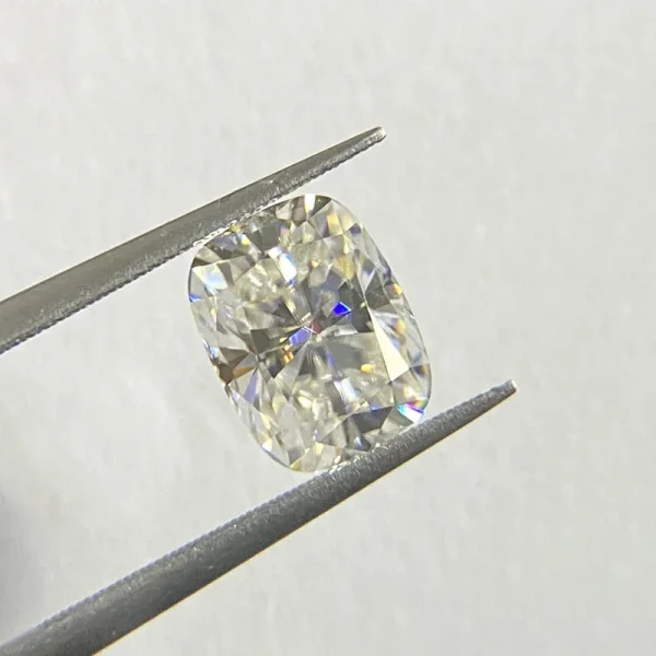 D Color Super White Moissanite Diamond Round / Oval / Pear / Radiant / Emerald / Heart / Princess / Cushion / Asscher Shape - Image 46