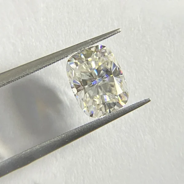 D Color Super White Moissanite Diamond Round / Oval / Pear / Radiant / Emerald / Heart / Princess / Cushion / Asscher Shape - Image 48