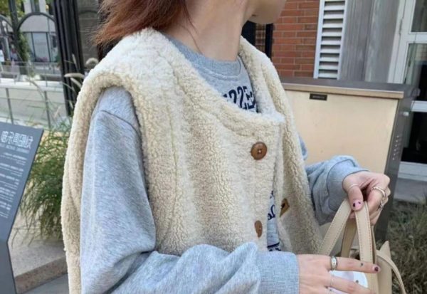 Reversible Vests New Spring Autumn Women Plush Waistcoat Winter Warm Thick Vests Sleeveless Jacket Ladies Coats - Image 33