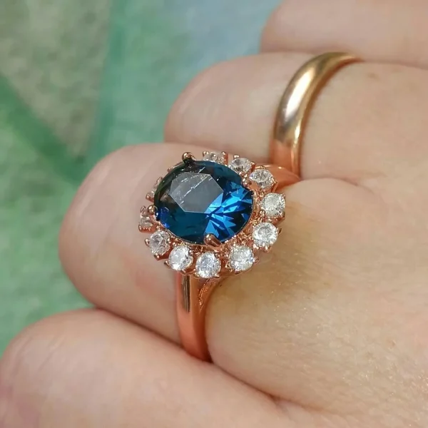 Classic Red Crystal Wedding Rings for Women Bridal Beautiful Rose Gold Color Zirconia Engagement Ring Fashion Jewelry R187 - Image 8