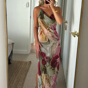 Sisterlinda Autumn Release Junior Ankle-Length Sexy High Street Dress K24D57158Girl Printing Slim Cleavage Backless Fashion Robe