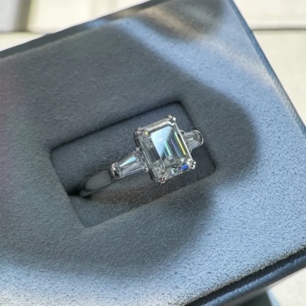 1-4 Carat Emerald Cut Moissanite Rings for Women D VVS1 Three Stone Diamond Engagement Ring Side Baguettes 925 Silver Jewelry - Image 5