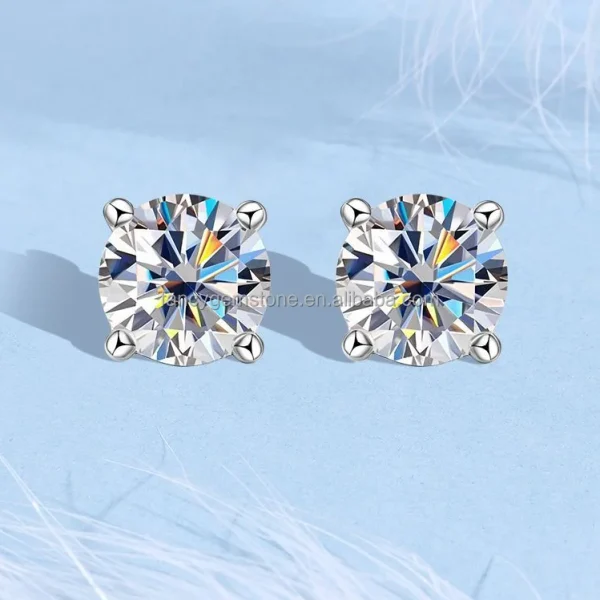 IGI Certified 0.5CT 1CT 1.5CT D VS1 14K 18K Solid Gold Four Claws Classic Design Lab Grown Diamond Wedding Stud Earring