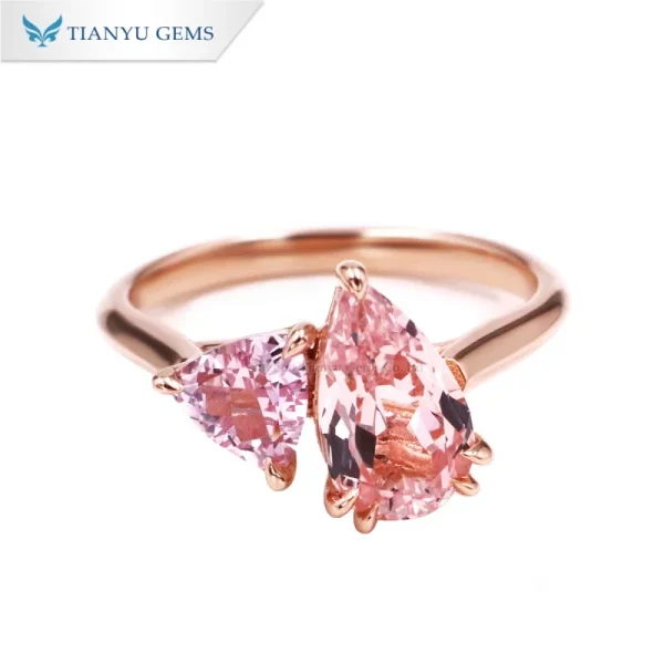Tianyu Gems Hot Sale Pink Sapphire Pear Cut 6x10mm and Triangle 5.5mm 14k Rose Gold Ring for Women Daily Wear