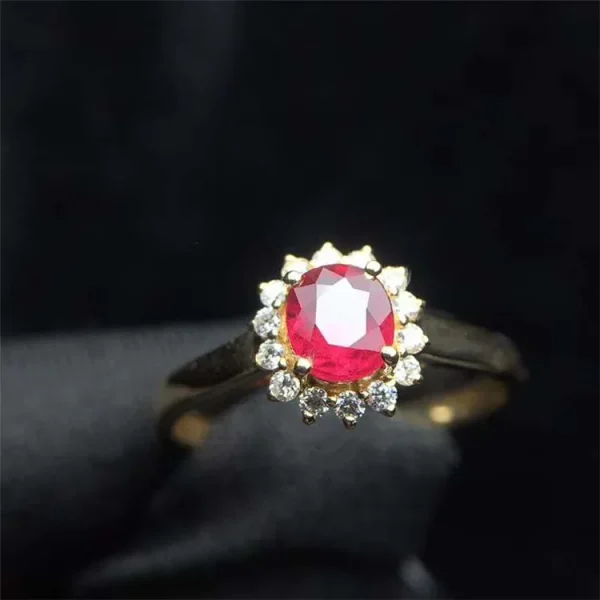 18k Gold  Sri Lanka Top-grade 0.65ct Natural Red Oval Facetted Cut Ruby South Africa Real Diamond Delicate Flower Female Ring - Image 2