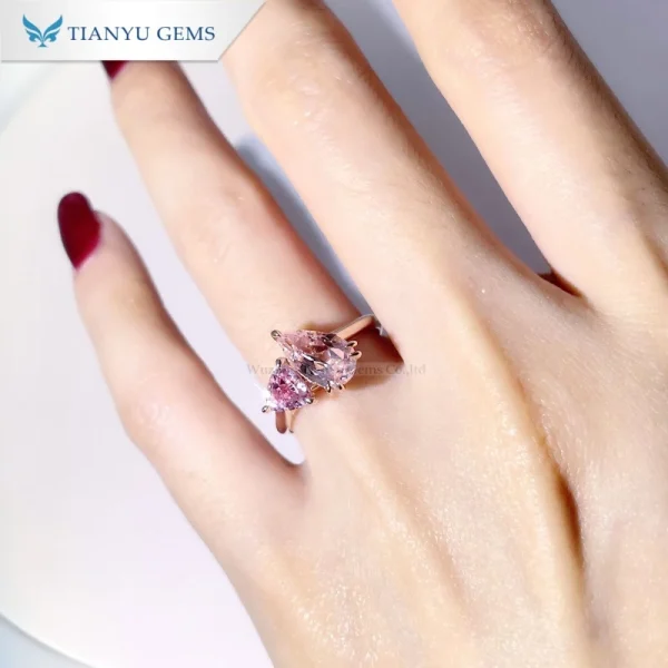 Tianyu Gems Hot Sale Pink Sapphire Pear Cut 6x10mm and Triangle 5.5mm 14k Rose Gold Ring for Women Daily Wear - Image 3