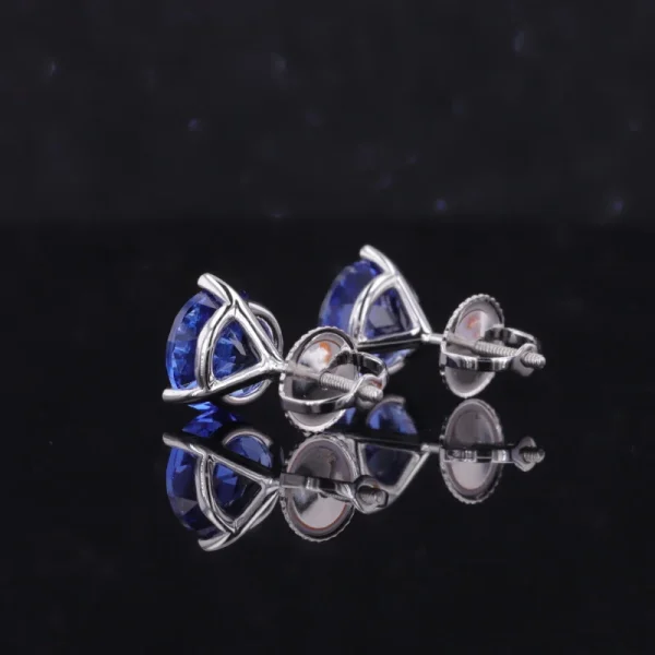 China Wholesale Jewelry Starsgem 5mm Round Shape Luxury Engagement 3 Claw 14K Gold Lab Blue Sapphire Stud Earring - Image 3